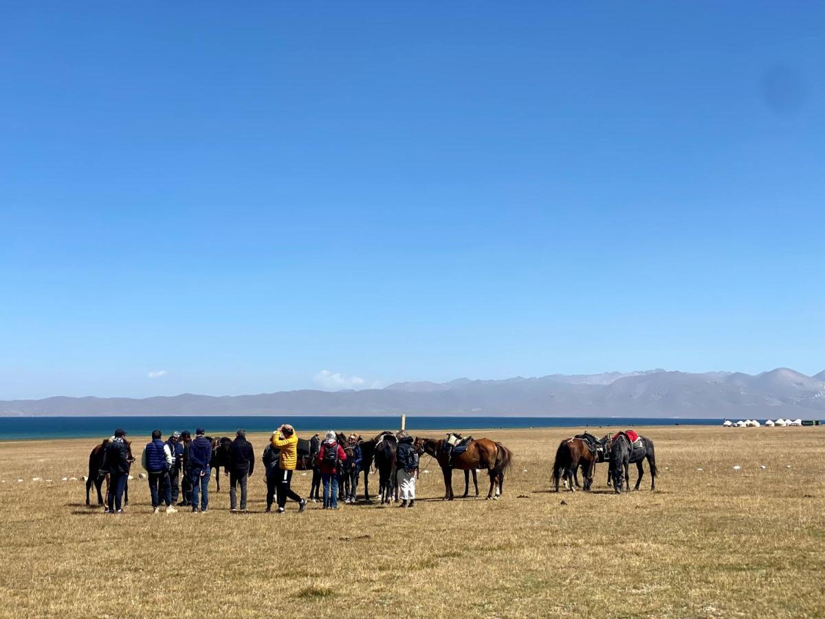 Yurt Camp Ali-Nur At Lake Song-Kol Юрточный Лагерь Али-Нур Озеро Сон-Куль Сон-Куль Кыргызстан Нарын Kyrgyzstan Naryn Eksteriør bilde