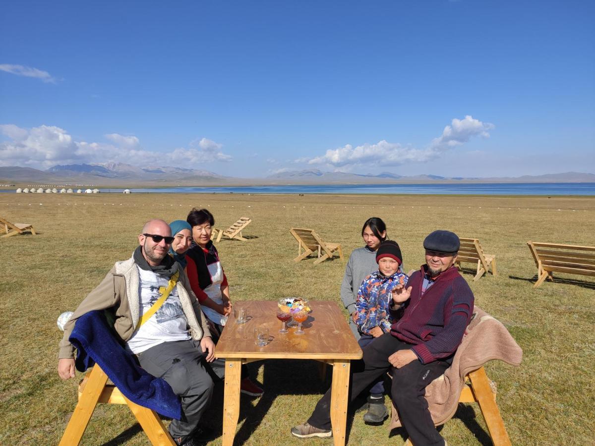 Yurt Camp Ali-Nur At Lake Song-Kol Юрточный Лагерь Али-Нур Озеро Сон-Куль Сон-Куль Кыргызстан Нарын Kyrgyzstan Naryn Eksteriør bilde