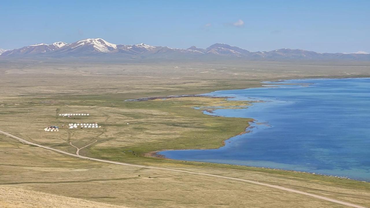 Yurt Camp Ali-Nur At Lake Song-Kol Юрточный Лагерь Али-Нур Озеро Сон-Куль Сон-Куль Кыргызстан Нарын Kyrgyzstan Naryn Eksteriør bilde